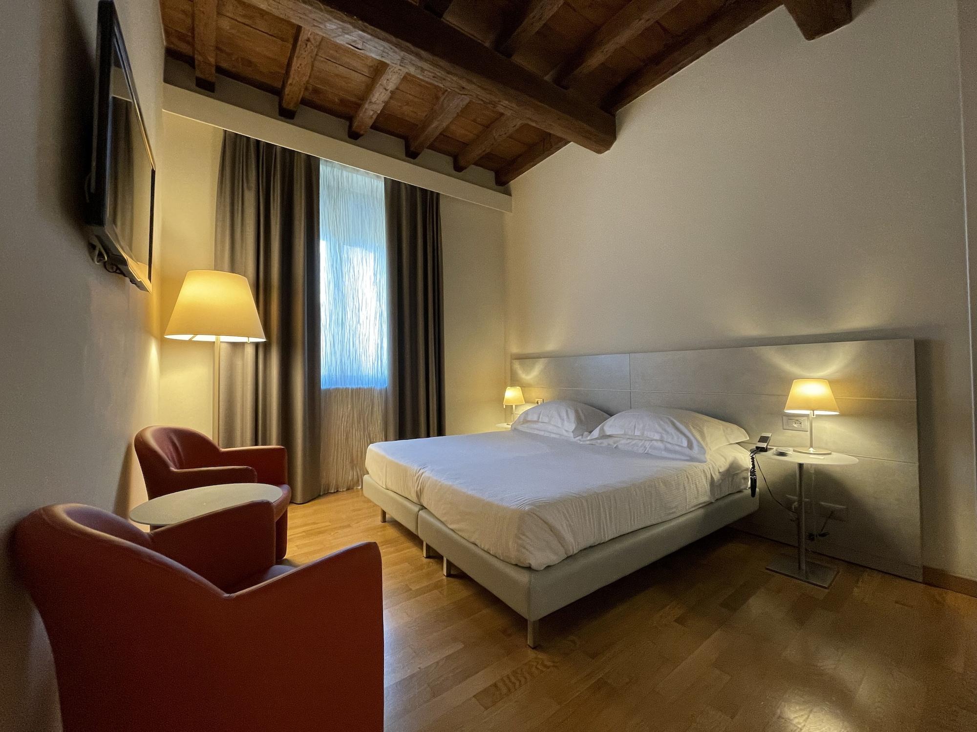 Hotel Annunziata 4*