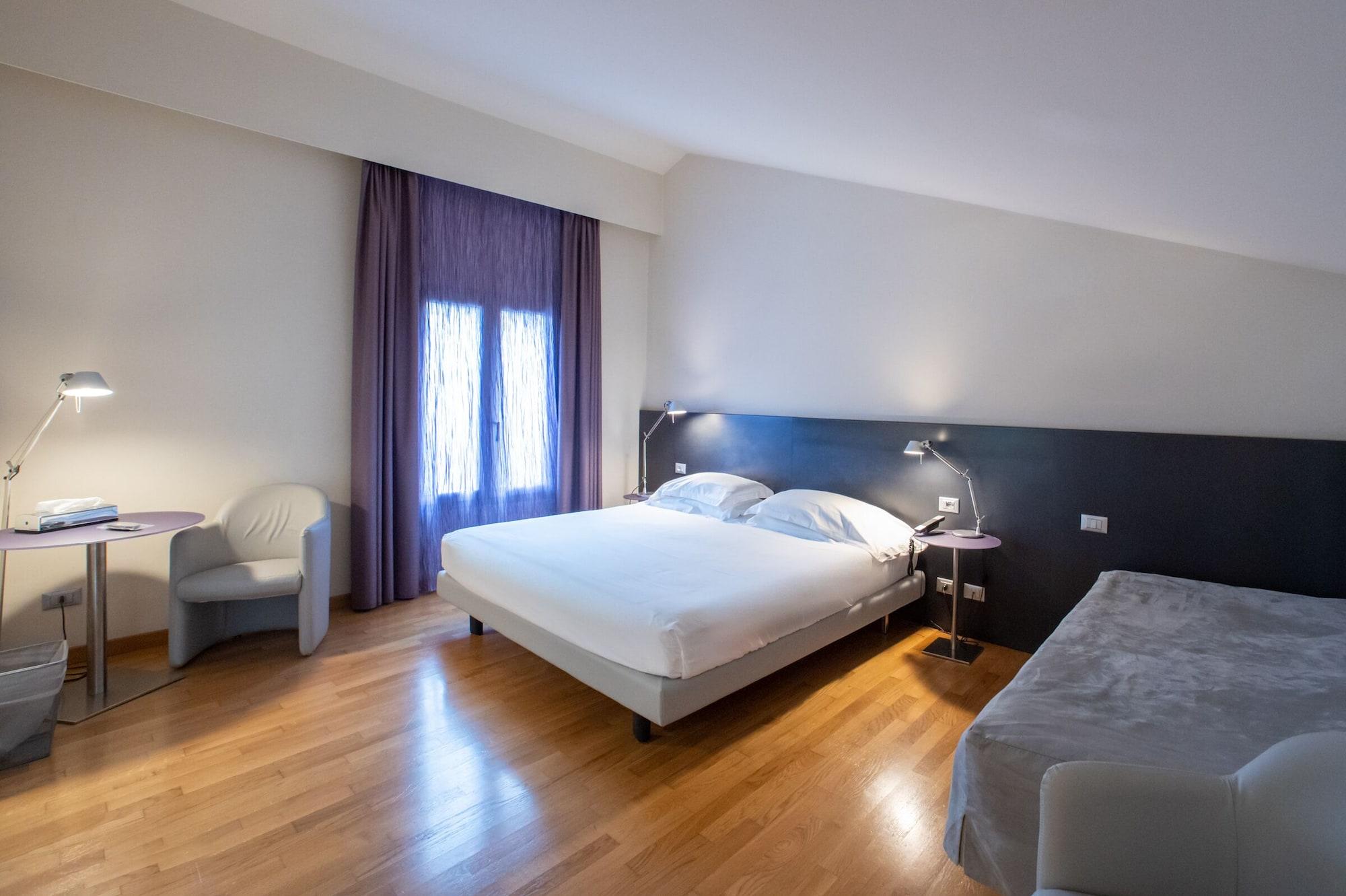 Hotel Annunziata 4*